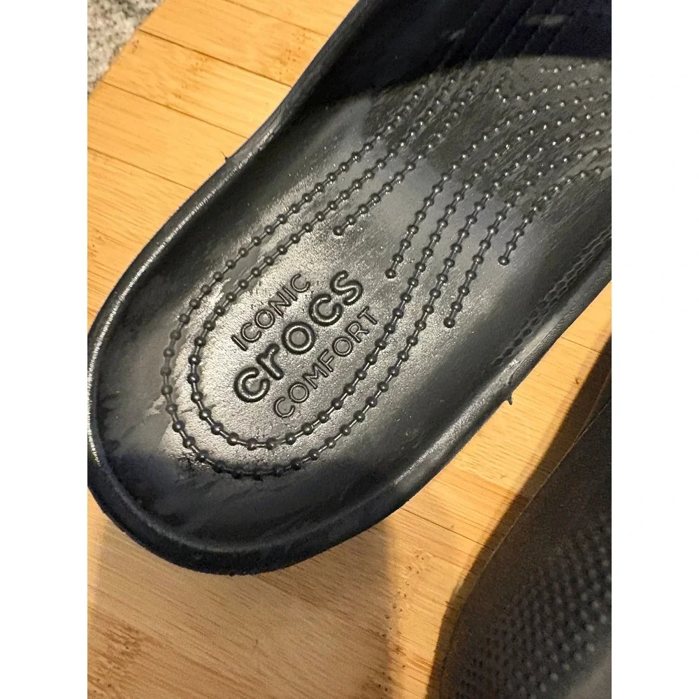 Crocs Sloane Slide Black Platform Sandals Womens Size 9 205742